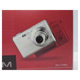 Nice Working Casio Exilim 6.0 Mega Pixel Digital Camera w/Box & Accessories