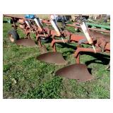 International 710 4 Bottom Semi Mount Plow