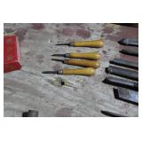 Duracraft Wood Lathe 12" Swing 37" Length Inc Hand Tools and Wood Vices