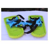 Ideal Snow Stompers SE 20214-P0034281 Dinosaur Tracks!