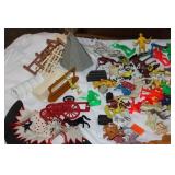 Large Collection of Vintage Plastic Cowboy & Indian Figures – Includes Horses, Teepee, Wagon, Fences & More