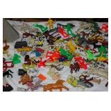 Large Collection of Vintage Plastic Cowboy & Indian Figures – Includes Horses, Teepee, Wagon, Fences & More