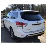 2015 Nissan Pathfinder SV