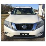 2015 Nissan Pathfinder SV