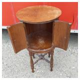 Round End Table with Storage