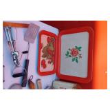 Large Lot of Vintage Kitchent Utensils