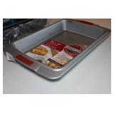 Farberware 9 x 13 Cake Pan, Chicago Metallic Lasagna Trio Pan