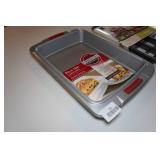 Farberware 9 x 13 Cake Pan, Chicago Metallic Brownie Pan