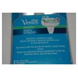 *12* Gillette Venus Extra Smooth Sensitive Razors