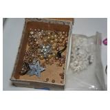 Costume Jewelry - Necklaces, Pendants - on Display Racks