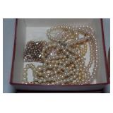 Costume Jewelry - Necklaces, Pendants - on Display Racks