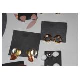 Costume Jewelry - Earring Pairs