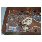 Costume Jewelry - Necklaces, Bracelets