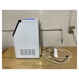 Commercial Ice Maker Machine WQ30FT 16.93x13.78x25.2in