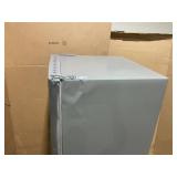 Vissani 18.7 cu. ft. Bottom Freezer Refrigerator in Stainless Steel (Slightly Used, Transit Damage)