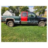 2001 GMC Sierra SL 4 Door Extended Cab Plow Truck