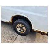 2006 Chevrolet Express 2500  3 Door Cargo Van