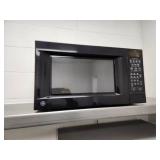 GE Household Microwave Oven JES1131GB 001