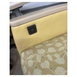 WOW $$$$ Fabulous Mobile Recovery Room Patient Chair Recliner Lounger With Dual Retractable Tables (One Oversized For Laptop) Includes 3 Levels Of Massage!! Excellent Condition!