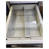 MSRP $2200 Inner Space 5-Drawer  Tempo N24 Cart -3 (3"), 1 (6"), & 1 (9") drawer configuration 21"d x 17.75"w x 36" Supply Medical Crash Cart With Battery Powered Locking System - Great Working Co