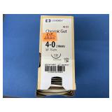 Covidien GG-121 36-Pack Chromic Gut 4-0 (2 Metric) 30" V-20 Taper 1/2 26mm Chromic Gut Suture - Exp 5/25