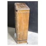 RCA Victor Antique Wood Cabinet Tube Radio Console