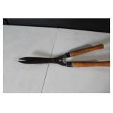 Lot of Garden Tools with Black & Decker 8120 Electric Hedge Trimmer