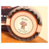 K - Collection of 6 French Cookbooks with Tartlet Pan Set