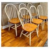 K - Set of 8 Windsor-Style Dining Chairs with White Spindles and Wood Seats