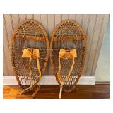K - Pair of Northwoods Brand Vintage Wooden Snowshoes 26 Inch Pre-Owned