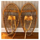K - Pair of Northwoods Brand Vintage Wooden Snowshoes 26 Inch Pre-Owned