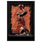 Michael Jordan 1997 Fleer Hardwood Leader Insert #123 Basketball Card