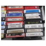 (CS) Tray of Assorted Artists 8-Tra...