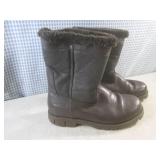 (BS) Pair of Coleman Faux Fur Lined...