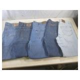 (BS) 5 Pair of Assorted Jeans - GAP...