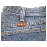 (BS) 5 Pair of Assorted Jeans - GAP...