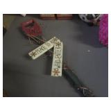 (EC1) Assorted Christmas Decor...