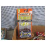 (EW4) Assorted Vintage and Newer To...