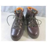 (CS) Pair of Sebago Boots Size 9M...