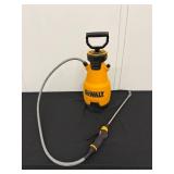 DeWalt Pump Sprayer with Adjustable Wand