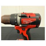Milwaukee M18 Brushless Drill Driver with RedLithium CP2.0 Battery