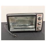 Black and Decker Toaster Oven with Bake, Broil, and Toast Functions