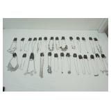 (28ct) NEW Paparazzi Necklace & Earring Sets (Silver color lot)