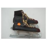 Vintage 1960s Hockey Skates Mens Size 10. In Original Box.