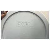 Pyrex Set of 4 Ribbed Glass Mixing Bowls with Colored Lids