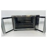 Gourmia XL Digital Countertop Oven with Air Fry Function - like new condition