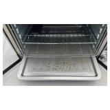 Gourmia XL Digital Countertop Oven with Air Fry Function - like new condition