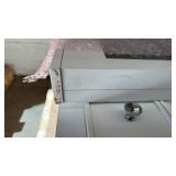 Tresanti Marilyn Vanity with LED lighted Mirror