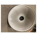 One 14" Ivanhoe Light (589766)