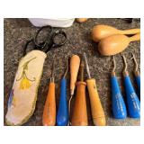 Large Lot of Vintage Rug Hooking and Craft Tools Spinners Crochet Scissors